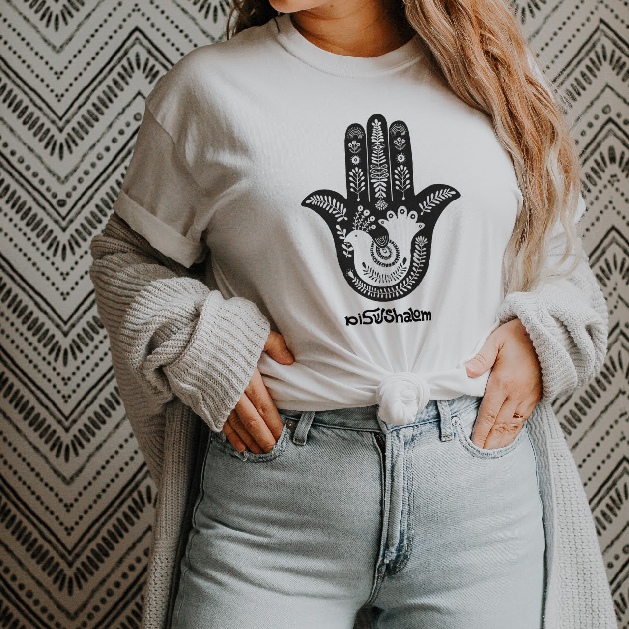 Hamsa Shalom Unisex T-shirt